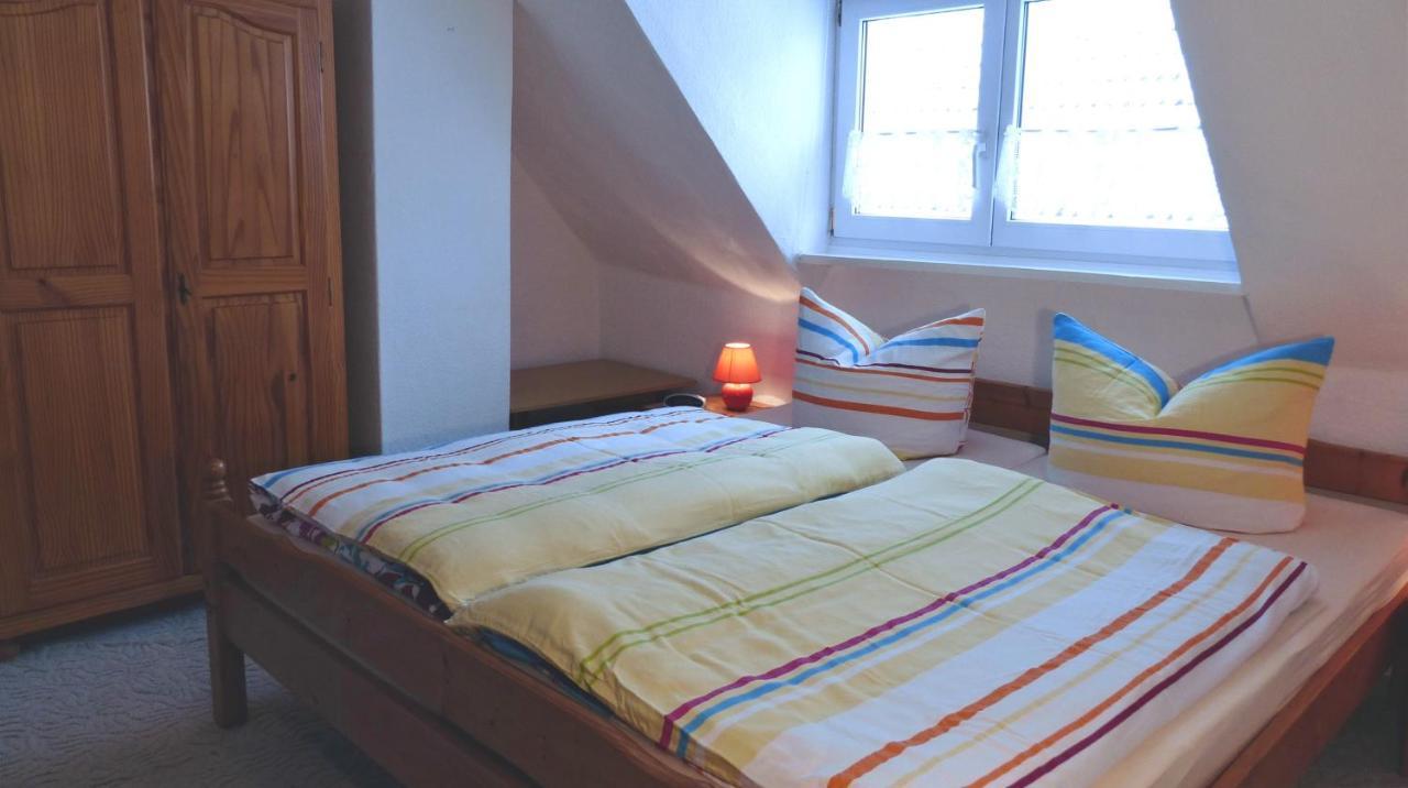 Buelows Mit 2 Schlafzimmern Klein Zicker